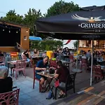 Confortable Pour 5 Personnes Avec Terrasse - Api-1-52-1549