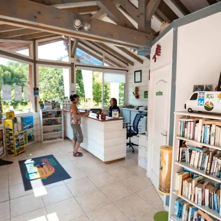 Confortable Pour 5 Personnes Avec Terrasse - Api-1-52-1549 Espelette