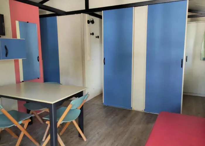 Confortable Pour 5 Personnes Avec Terrasse - Api-1-52-1549 * Espelette