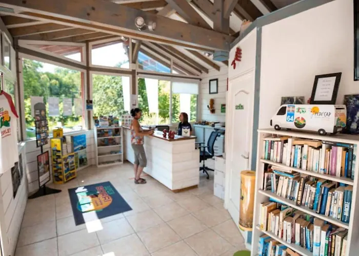 Confortable Pour 5 Personnes Avec Terrasse - Api-1-52-1549 Espelette